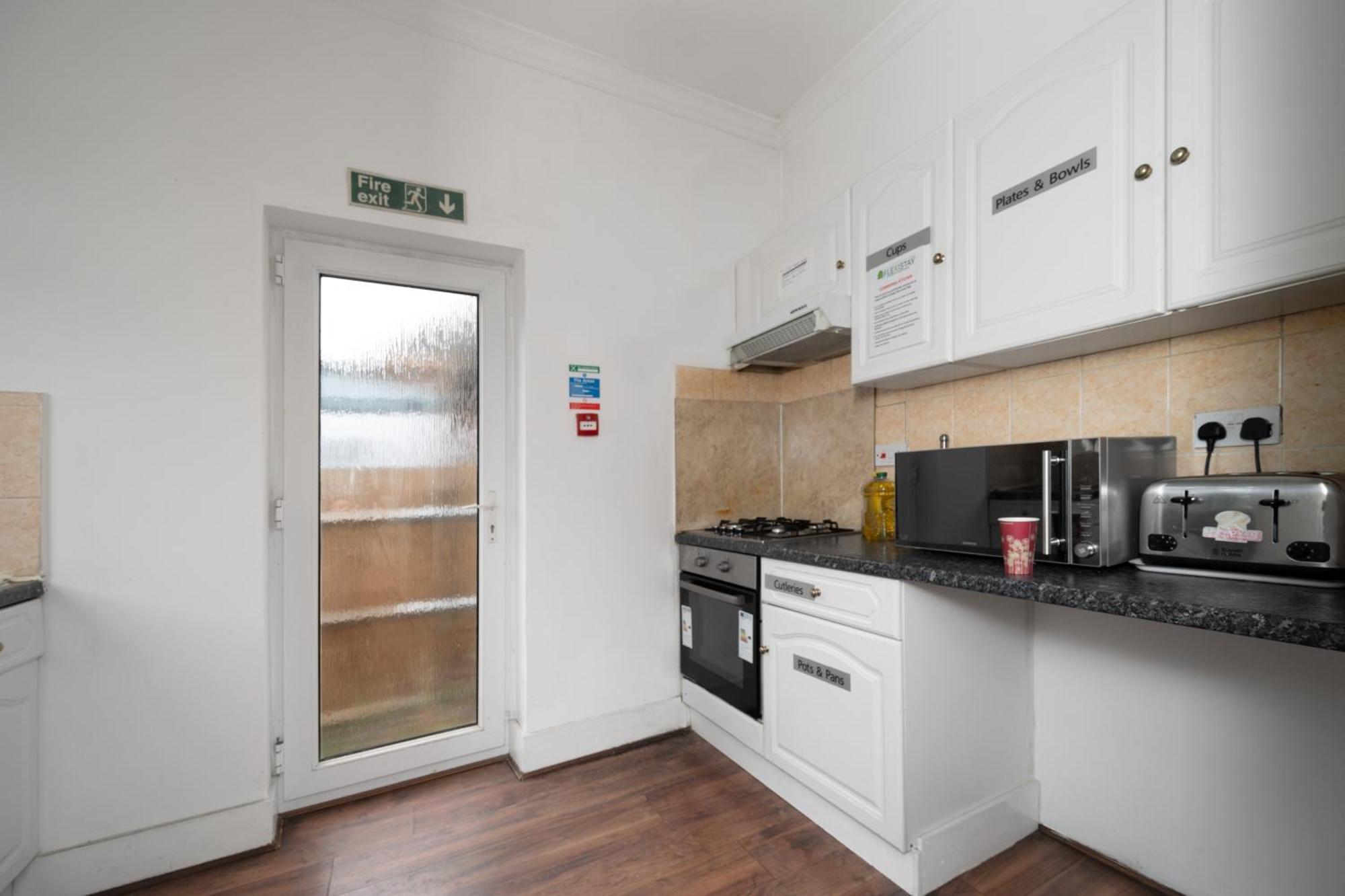 Flexistay Norbury Aparthotel Londra Dış mekan fotoğraf