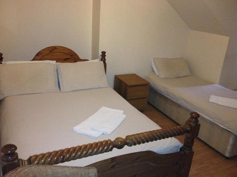 Flexistay Norbury Aparthotel Londra Oda fotoğraf