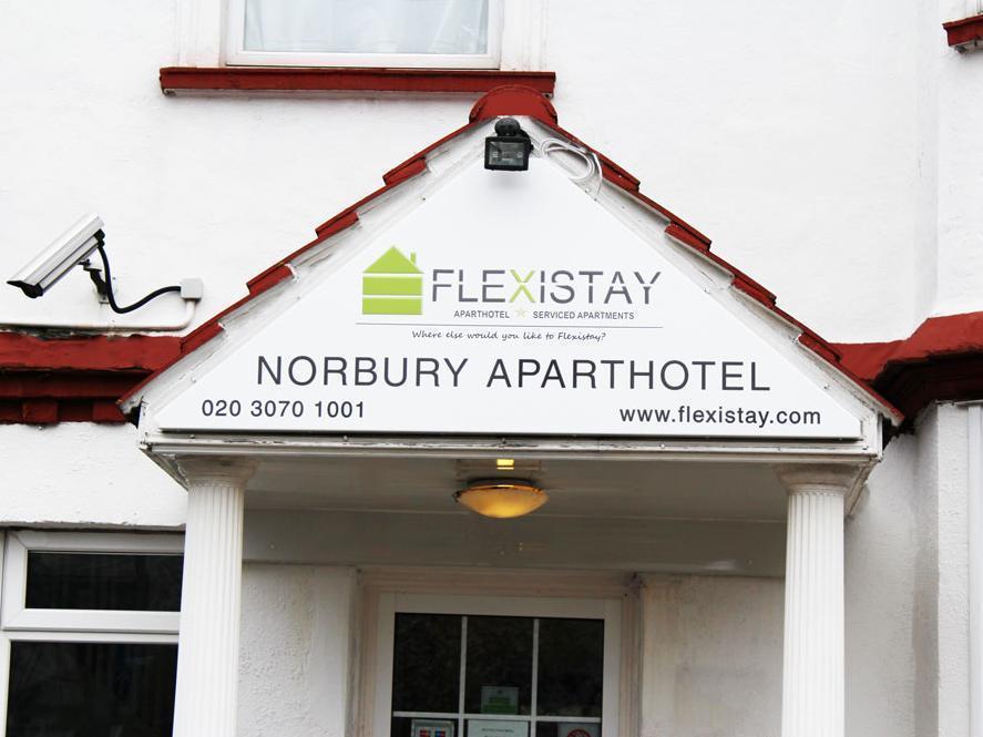 Flexistay Norbury Aparthotel Londra Dış mekan fotoğraf