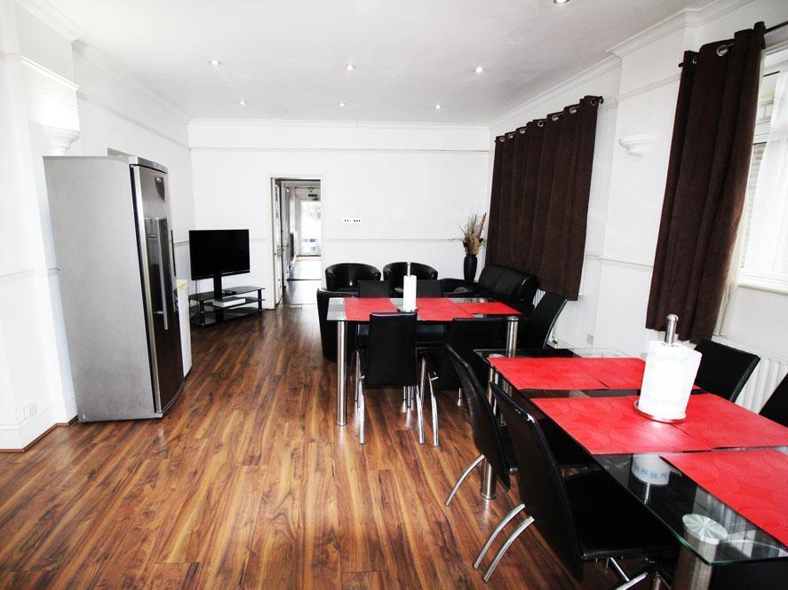 Flexistay Norbury Aparthotel Londra Dış mekan fotoğraf